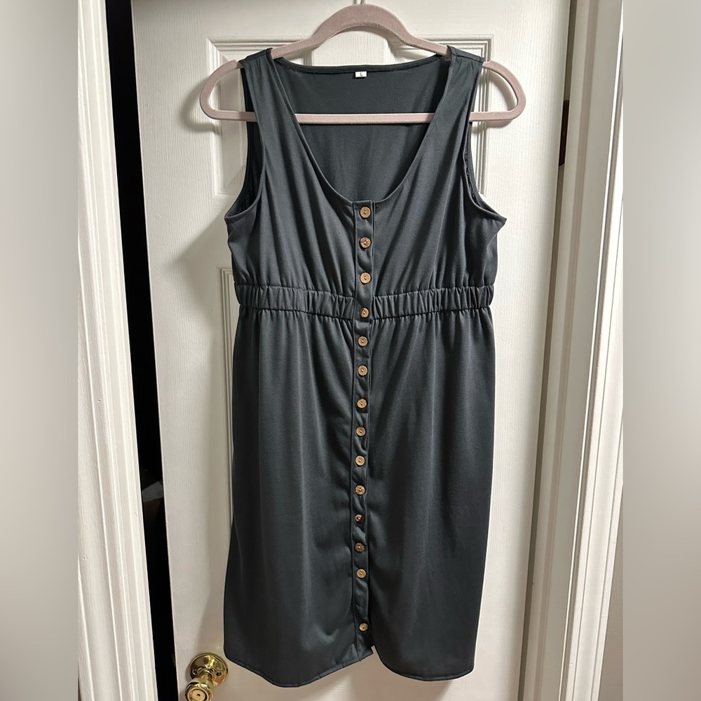 Casual Gray Button-Down Dress